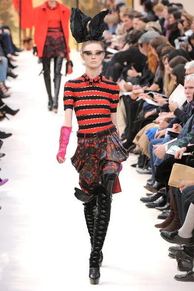 Look 36